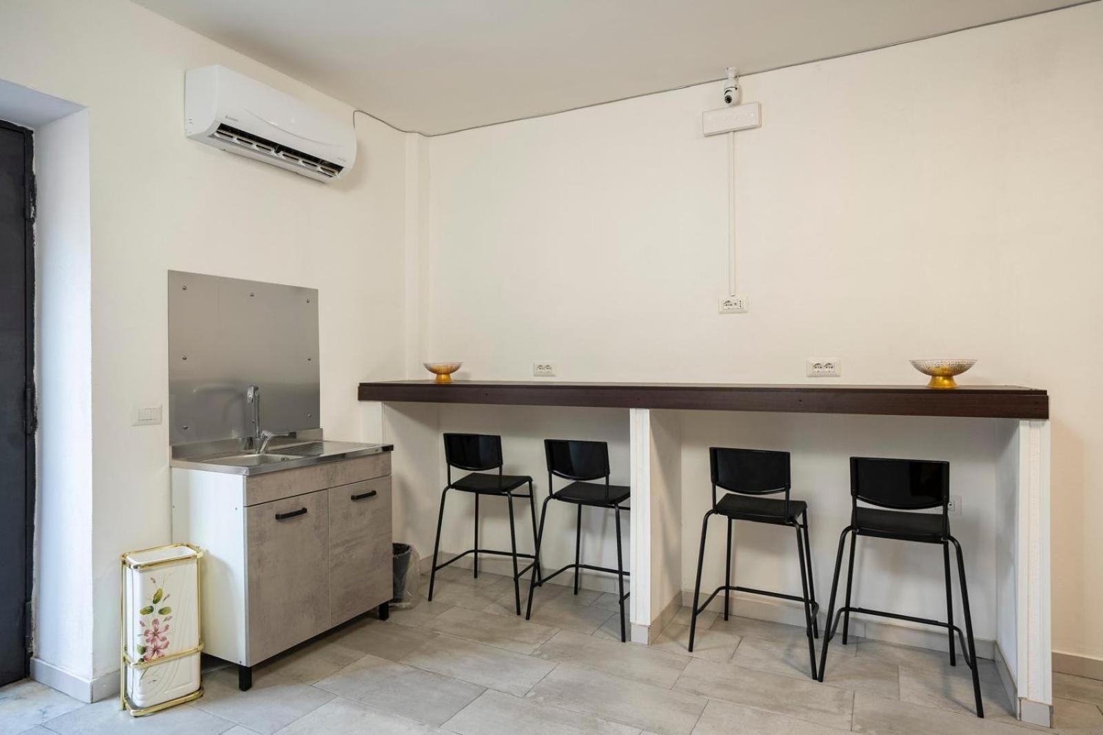 Small Luxury * Napoli